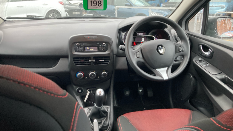 Renault Clio 0.9 TCE 90 Play 5dr Petrol Hatchback
